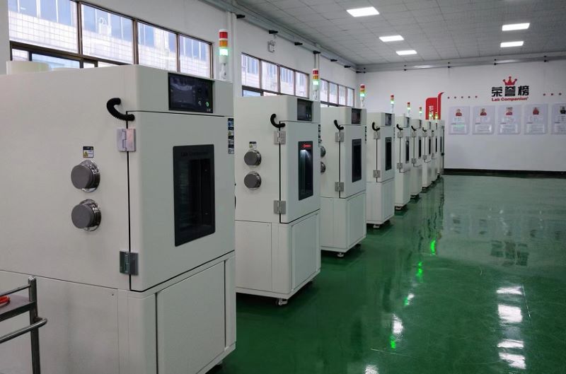 Chế độ làm mát của tụ điện trong buồng thử nghiệm nhiệt độ cao và thấp