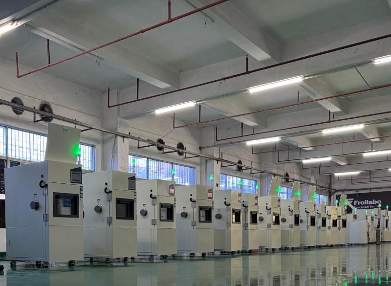 Phương tiện kỹ thuật kiểm soát nhiệt độ chính xác trong buồng thử nghiệm nhiệt độ cao và thấp