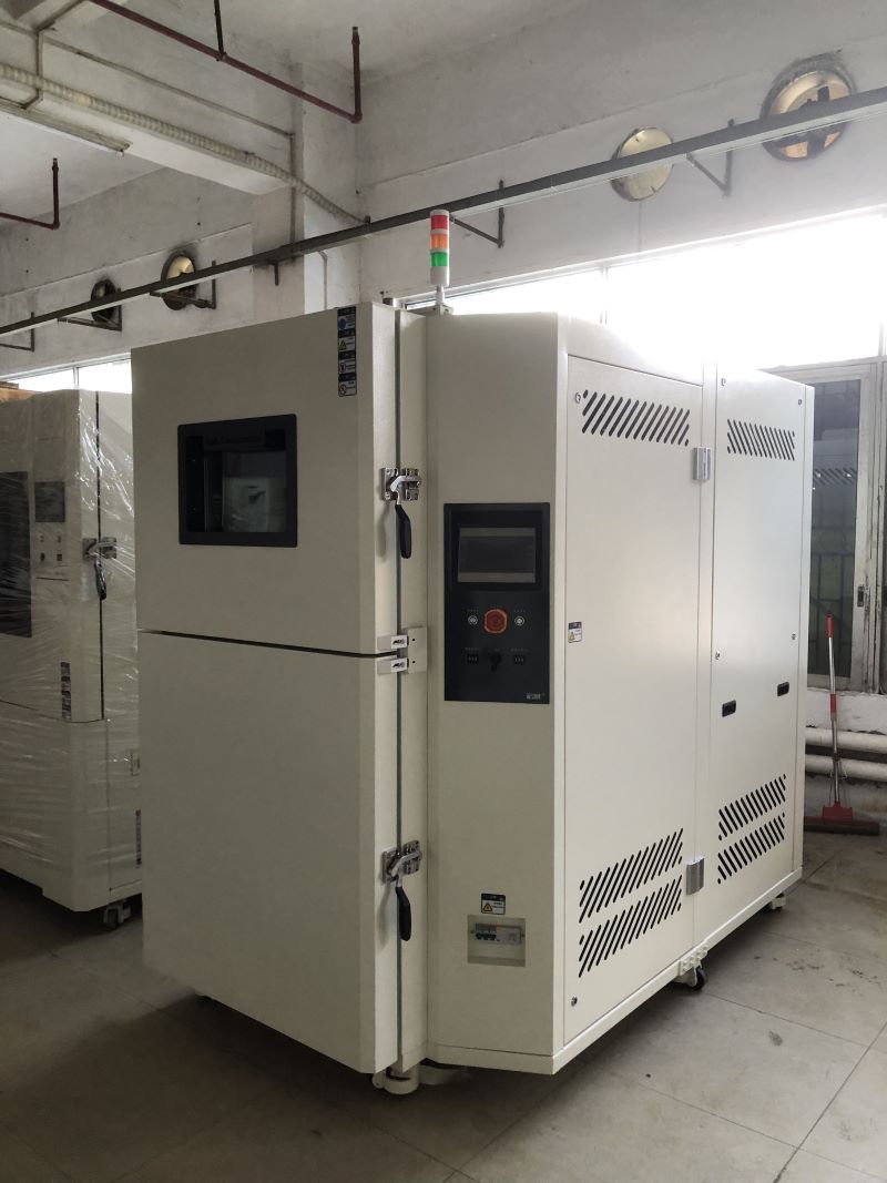 Xây dựng và phần mềm hệ thống của buồng thử nghiệm sốc nhiệt hai vùng